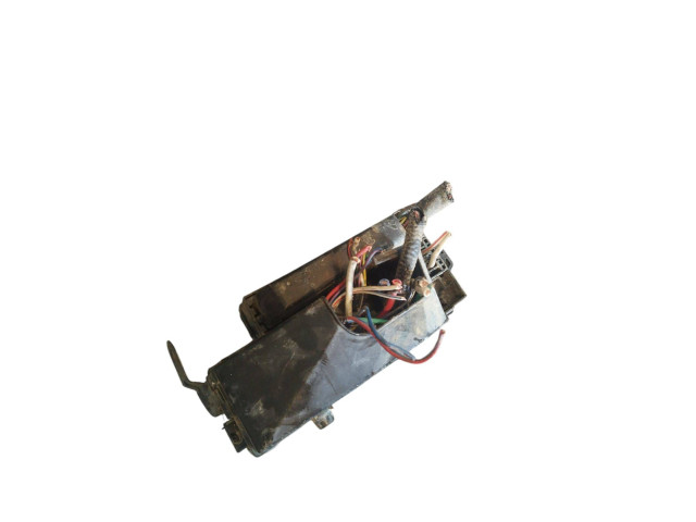 Řídící jednotka 82231fc002 Subaru Forester SF 1999