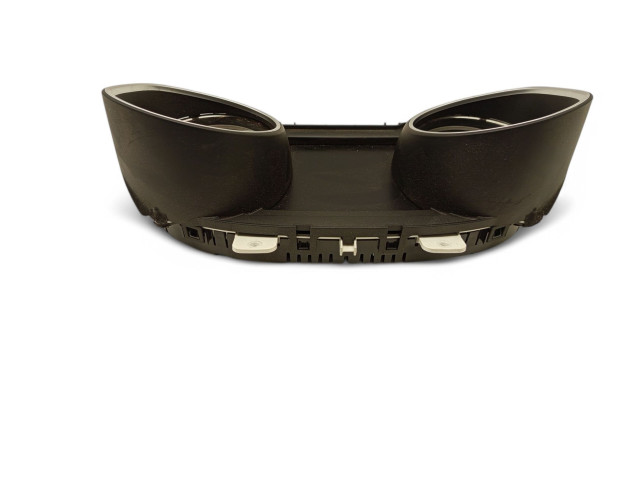 Přístrojová deska Maserati Levante 2017 670101176