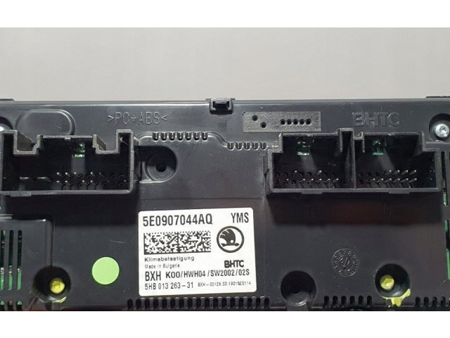 Блок управления климат-контролем 5E0907044AQ, 5E0907044AQ Skoda Octavia Mk3 (5E)
