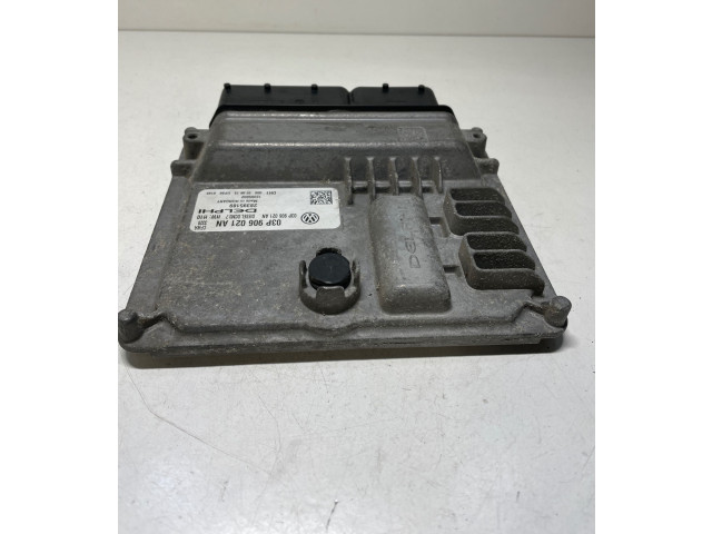 Блок управления двигателя 03P906021AN, 28395189 Skoda Fabia Mk2 (5J)
