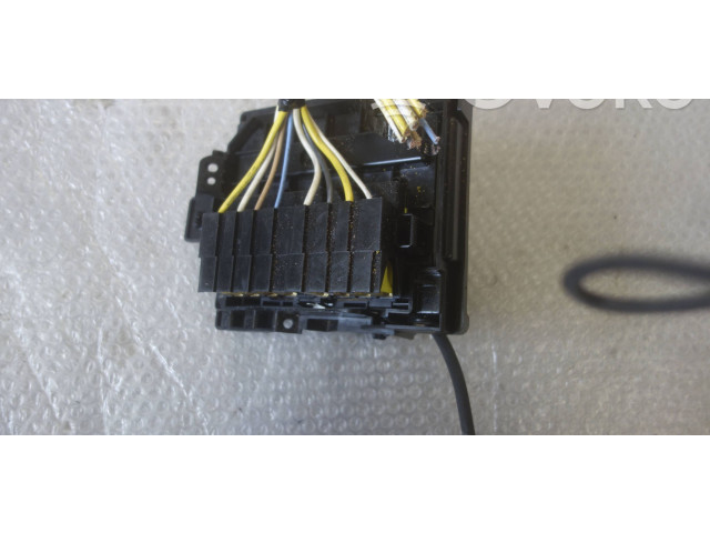 Блок предохранителей 9675877980 Citroen C5