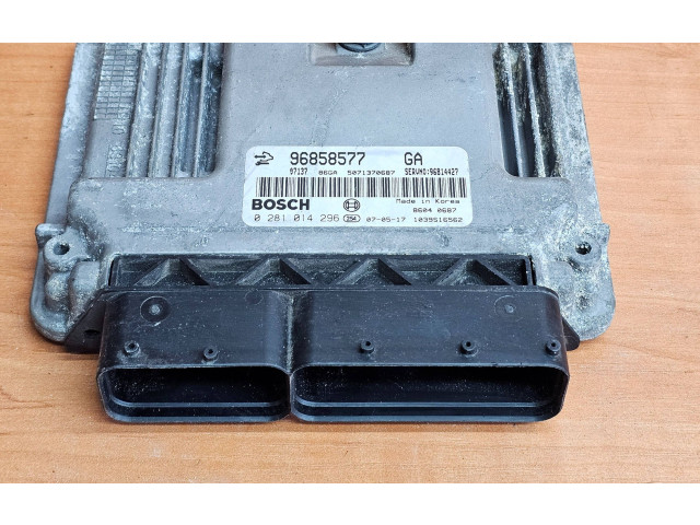 Блок управления двигателя 96858577, 5071370687 Chevrolet Captiva