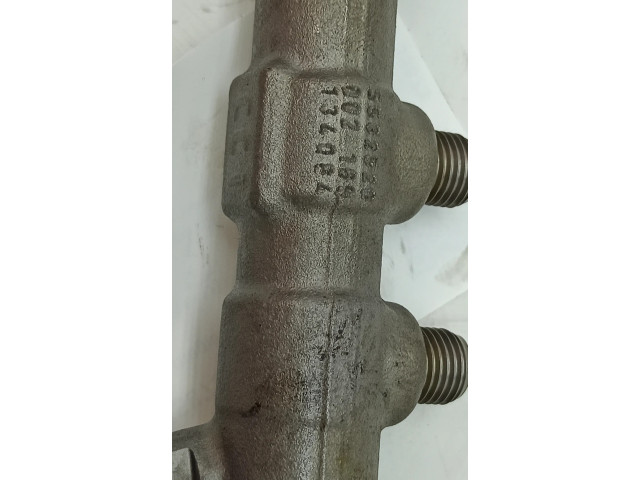 Топливная рампа 8514154, 0281002949   BMW X4 F26 2.0 