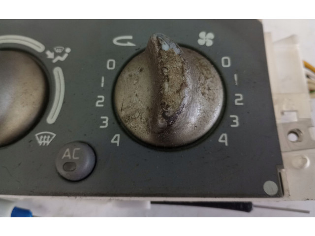 Блок управления климат-контролем 52496620   Renault Twingo I