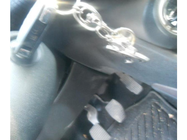 Моторчик дворников     Peugeot 2008 I