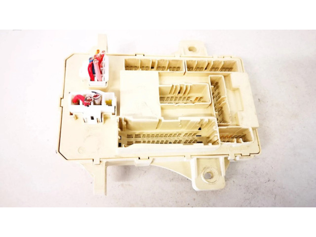 Блок предохранителей 919502h500 KIA Ceed