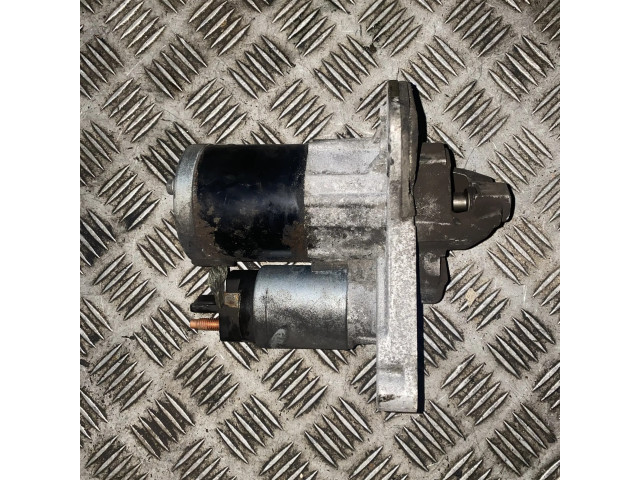 Стартер 233004979R Nissan Juke I F15