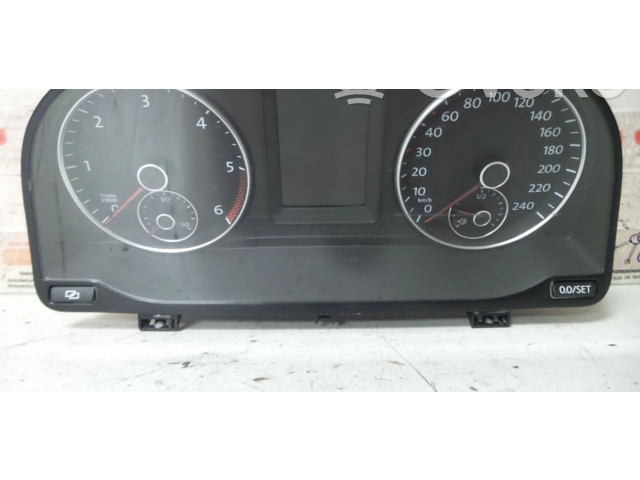 Přístrojová deska Volkswagen Caddy 2011 2K0920865A