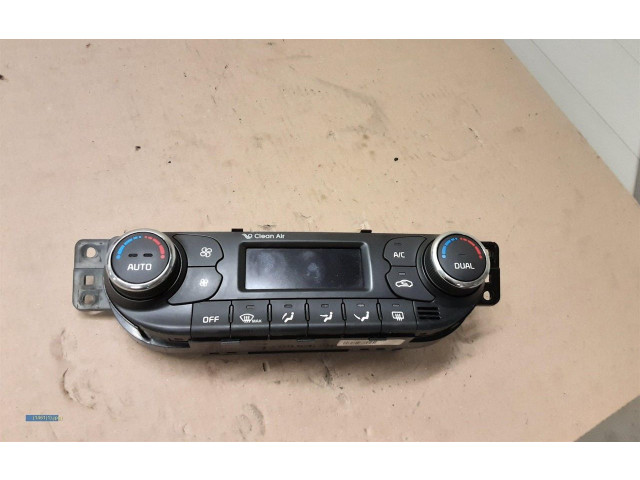 Блок управления климат-контролем    KIA Ceed