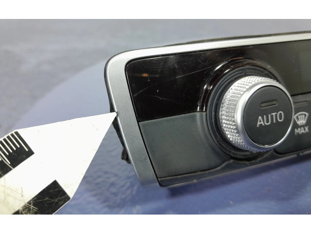 Блок управления климат-контролем 8V0820043AJ, 8V0820043AJ   Audi Q2 