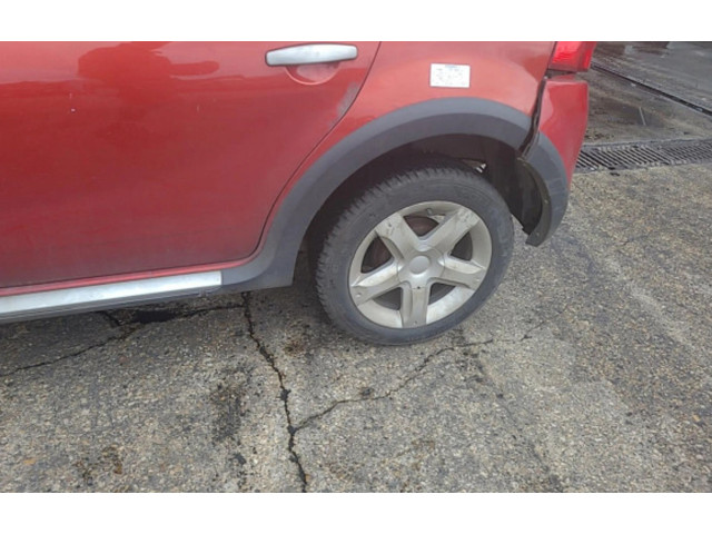 Вентилятор радиатора     214815057R    Dacia Sandero 