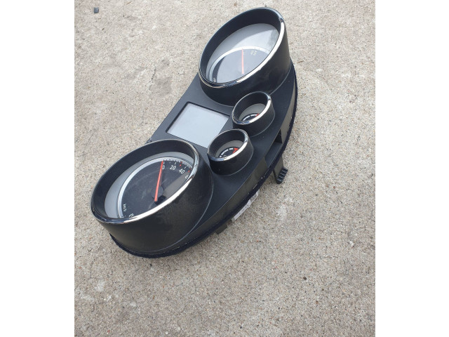 Панель приборов 600775881, 13430876 Opel Meriva B