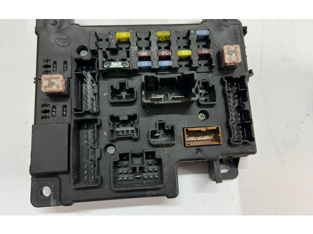 Блок предохранителей 8637A319 Mitsubishi Outlander