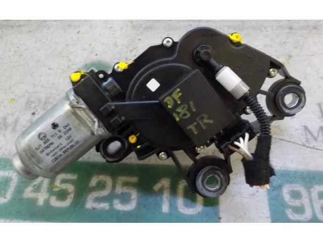 Моторчик заднего дворника 5J7955711B, 5J7955711B Skoda Yeti (5L)
