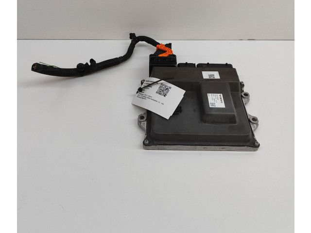 Блок управления двигателя 32313937   Volvo XC90