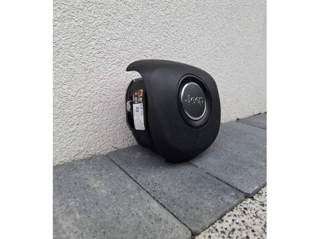 Подушка безопасности водителя P6BM591X9AA Jeep Grand Cherokee