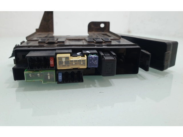 Pojistková skříňka Nissan Micra 2010