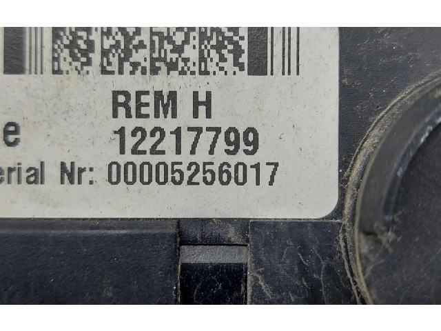 Блок предохранителей 12217799 Volvo XC90