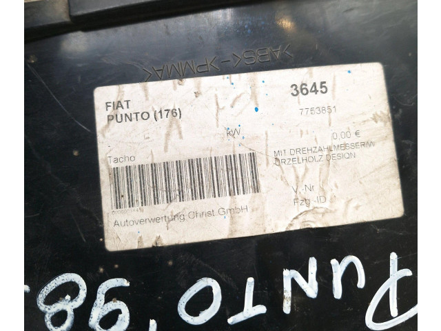 Дисплей    7753851, 7753351   Fiat Punto (176)