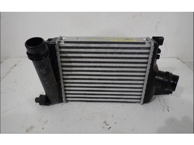 Интеркулер Dacia Sandero