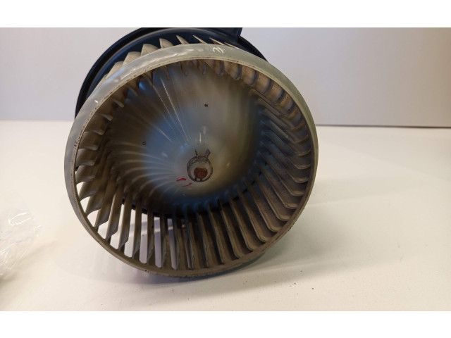 Вентилятор печки    4B1820021   Audi A6 S6 C5 4B