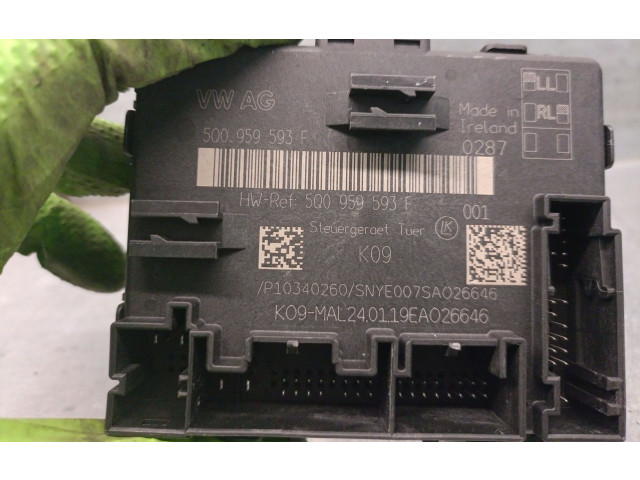 Блок комфорта 5Q0959593F Audi Q2 -