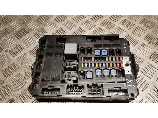 Блок предохранителей 9X2314B476AC Jaguar XF X250