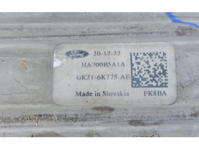 Интеркулер 2146189, GK216K775AE Ford Transit Custom