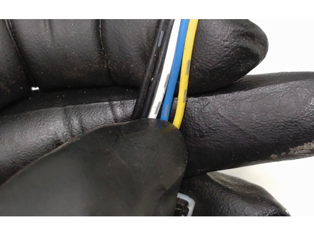 Зеркало электрическое Mitsubishi Outlander 2007 - 2012 года