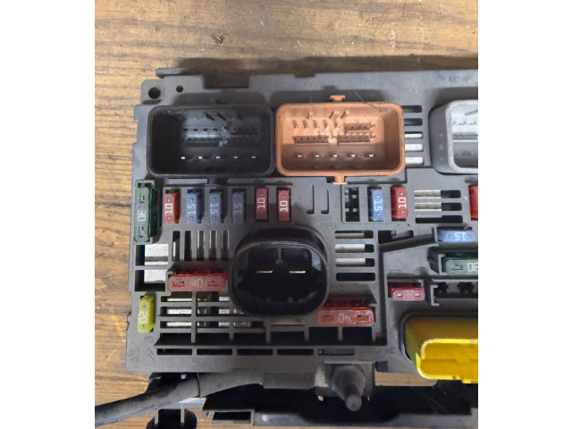   Pojistková skříňka 9675878480   Citroen Berlingo 2013