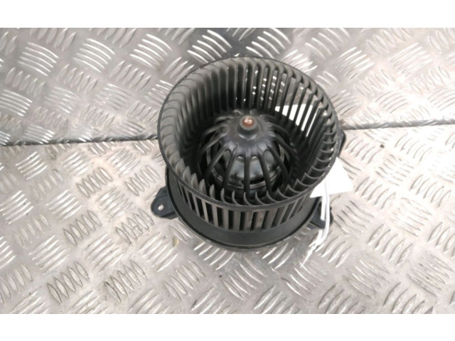 Вентилятор печки 7701069897 Renault Trafic II (X83)
