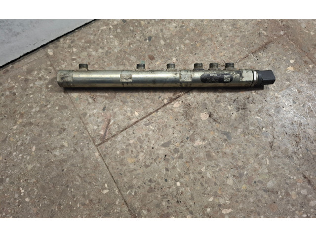 Vstřikovací lišta 779249103, 7792491 BMW 7 E65 E66