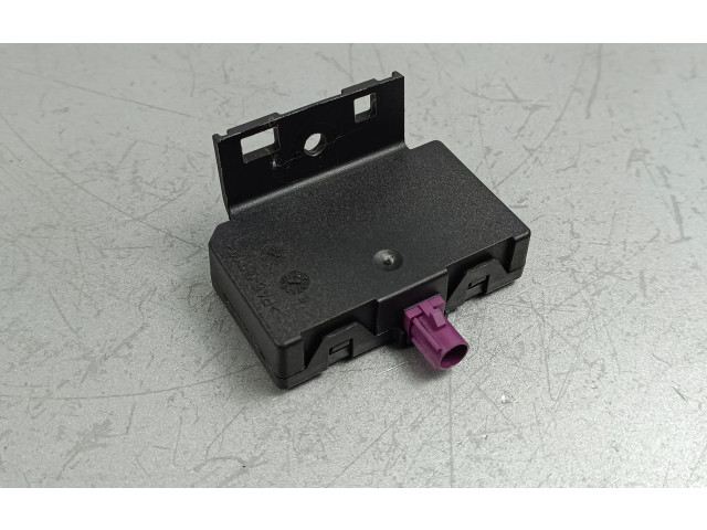 Блок управления 282122383R   Dacia Jogger