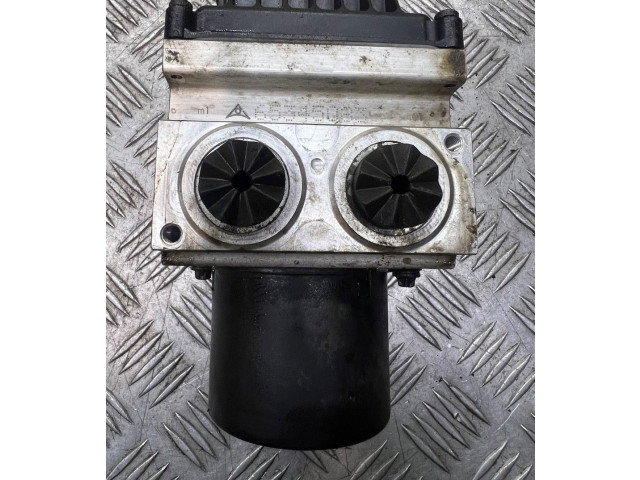 Блок АБС 3C0614095Q, 16027002A   Volkswagen  PASSAT B6  2005 - 2010 года