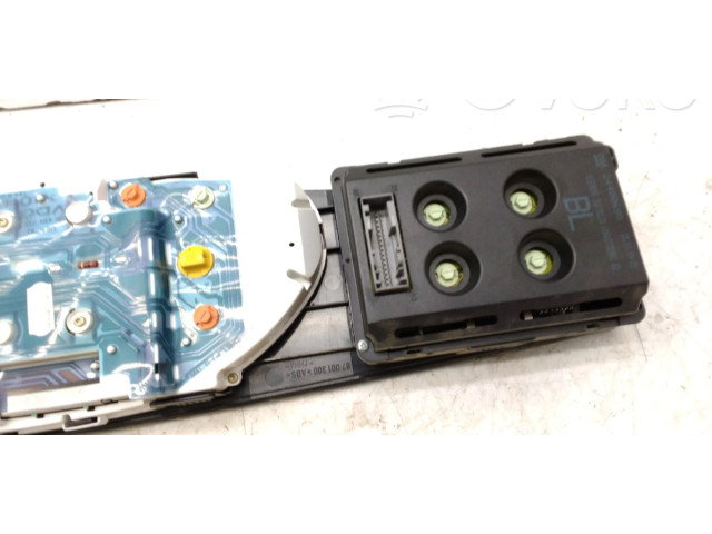 Přístrojová deska Opel Omega B2 2001 09228412AH, 24400698