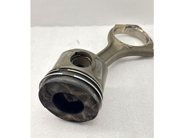 Поршень с шатуном 2017G Jeep Grand Cherokee