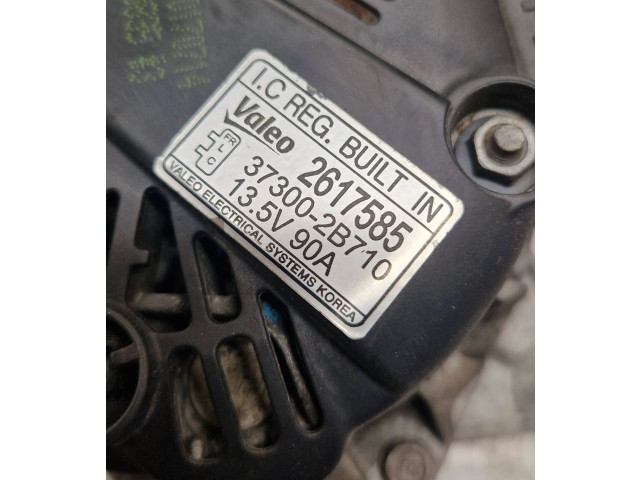 Генератор 373002B710, 135V90A KIA Ceed