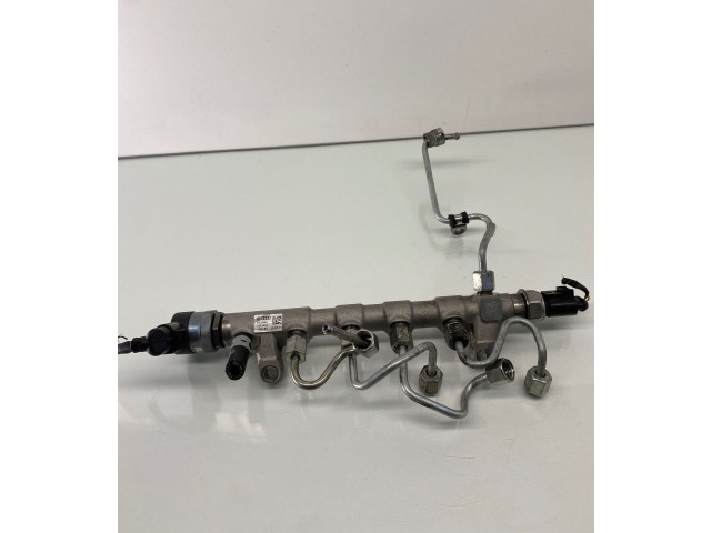 Vstřikovací lišta 03L089N, 057130764AB Volkswagen Tiguan CFF