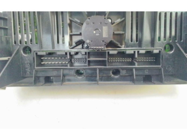 Блок управления климат-контролем 8U0820043H Audi Q3 8U