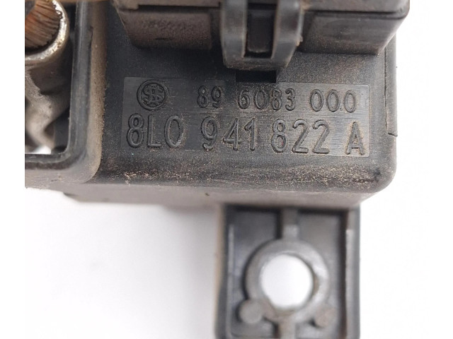 Блок предохранителей 8L0941822A, 8L0941822A Audi A6 S6 C5 4B