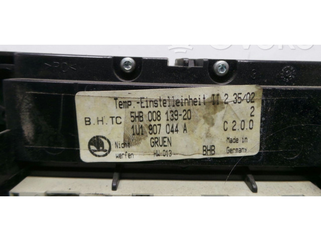 Блок управления климат-контролем Skoda Octavia Mk1 (1U)