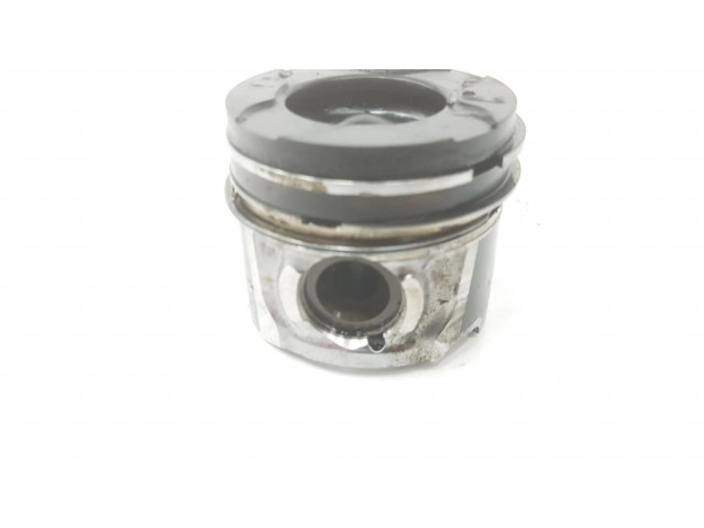 Píst 1455691, 7M5Q6110AA Ford Focus pro naftový motor 1.6