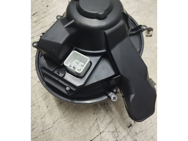 Вентилятор печки Volvo V70