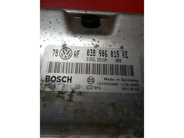 Řídící jednotka 038, 019 Volkswagen PASSAT B5.5 2002