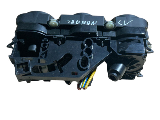 Блок управления климат-контролем Volkswagen Touran II