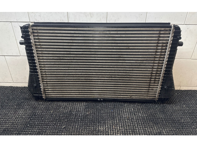 Интеркулер  1K0145803S   Audi TT TTS Mk2 