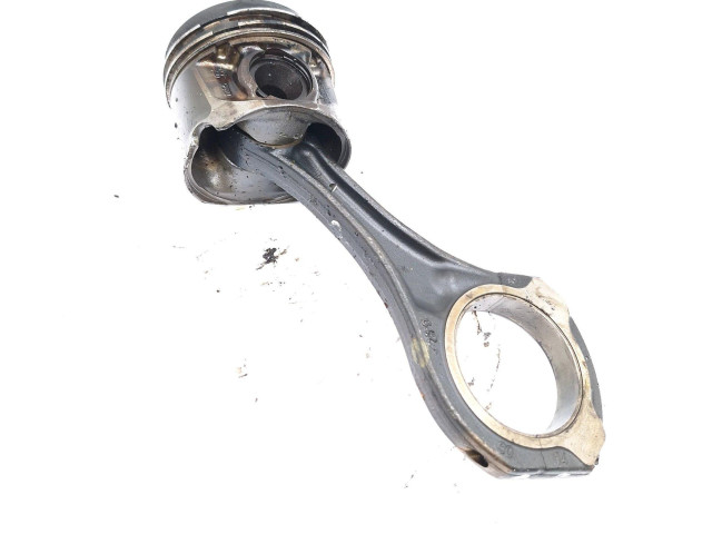 Píst Mercedes-Benz C W204 OM 642.961