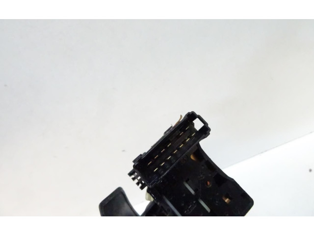 Ручка стеклоочистителей 6001549644 Dacia Logan I