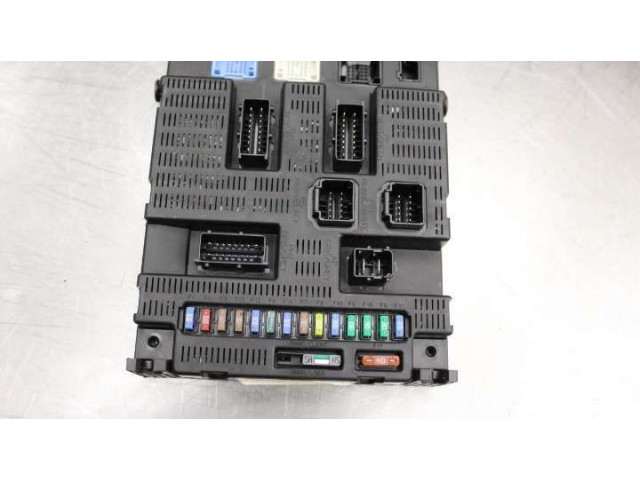 Блок предохранителей 9659285680, A12220 Citroen C2