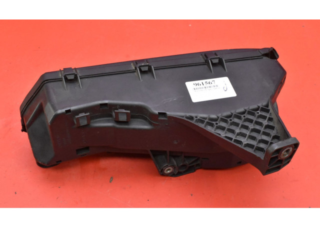 Блок предохранителей 9494210, 9494210 Volvo V70